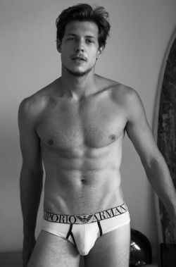 undiedude:Fernando Pessiquelli by Antonio Bezerra, Didio