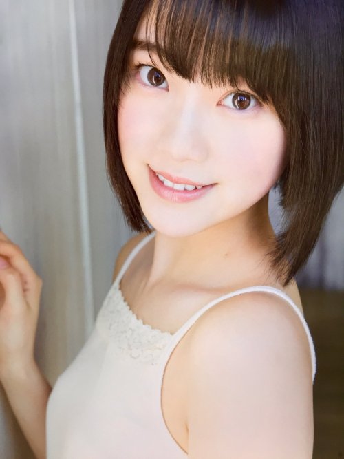 akbscan: 深川麻衣  堀未央奈