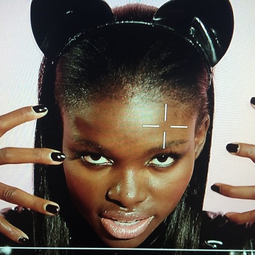 deactivatedmichiko-malandro: Jeneil Williams on set for L’Oreal Infallible