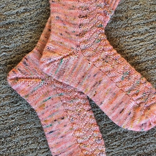 Finished the gift socks. Even though I’m not a pink person I do think this yarn is beautiful. 