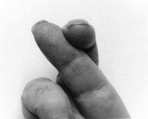 cavetocanvas:John Coplans, Crossed Fingers No. 2, 1999