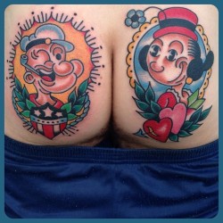 tattoosandtutus:  Steve Byrne @steve_byrne_tattoo #popeye #oliveoyl #sailorman