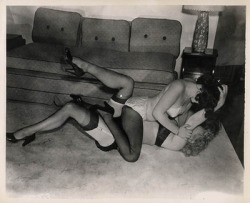 bondageoldies.tumblr.com post 66334520475