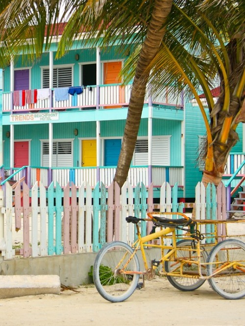 breathtakingdestinations:Caye Caulker - Belize (by AJ Baxter) 