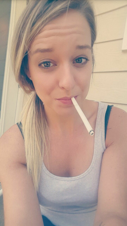 alphaomega888: She goes home on lunch just so she can smoke and send me pictures like this… Now she’