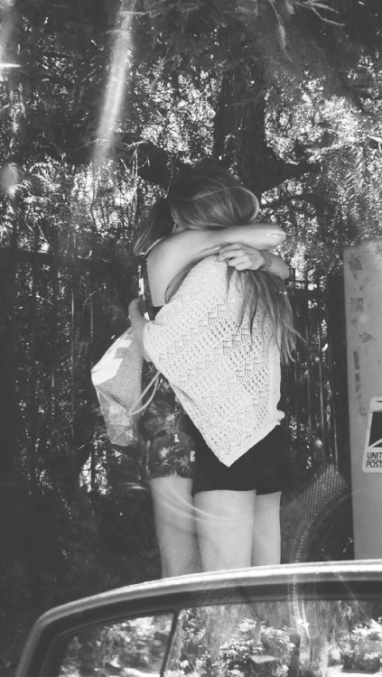 the-inspired-lesbian:  Love and Lesbians ♡
