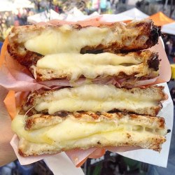 yummyfoooooood:  Grilled Cheese