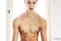 clarkdean:  Robin Hafemann by Jonas Huckstorf 