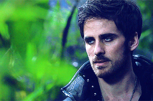 kimidakewooooo:  Captain Swan + Mirroring each other.    