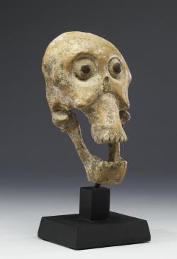 weretoons:  coolartefact:  Aztec skull mask,