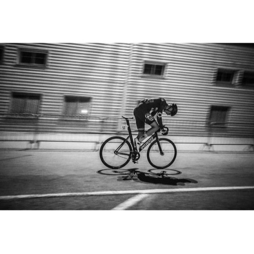 billionairebikeclub: Morning Motivation: “ Wherever you are - be all there”  Rider: @baptistebcht  P