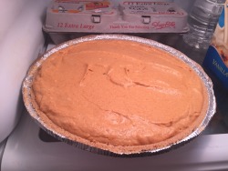 Foodffs:  My Roomie And I Made This No-Bake Pumpkin Pie Last Night!  It’s Really