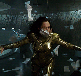 emilybluntt:  ELIZABETH OLSEN in the Doctor Strange in the Multiverse of Madness