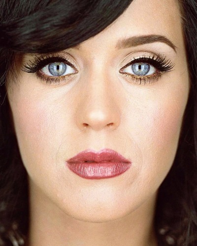 XXX katy-perry-leg-show: photo