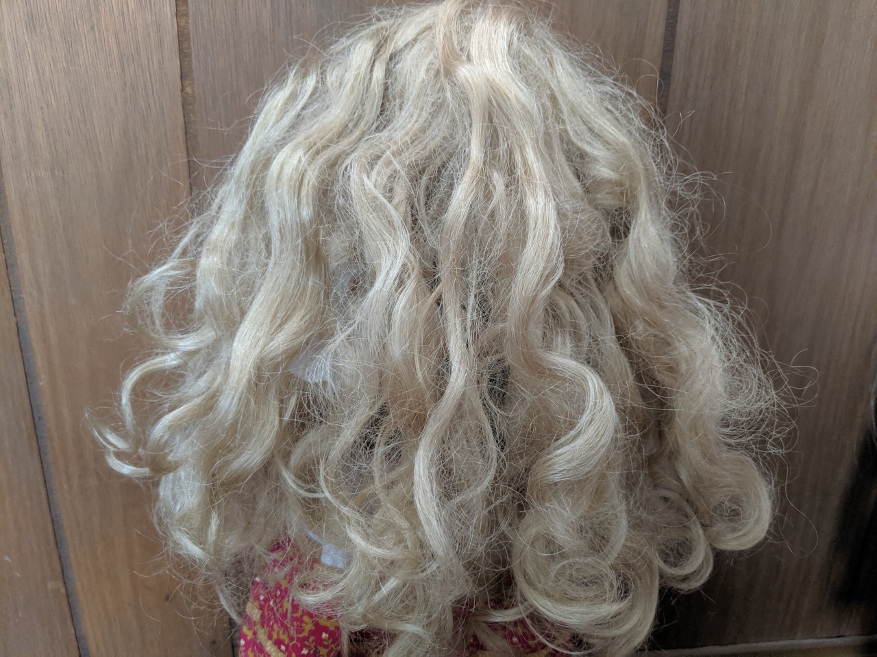 Restoring an older doll's hair style, tutorial