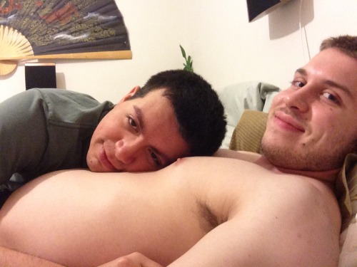 gutlovnteen9716:  nb1990gay:  Haha. My guy adult photos