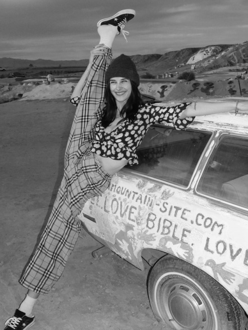 realisationpar:  Dreamgirl Devon in her Cher Top Daisy photographed by Alexandra Spencer in the desert.