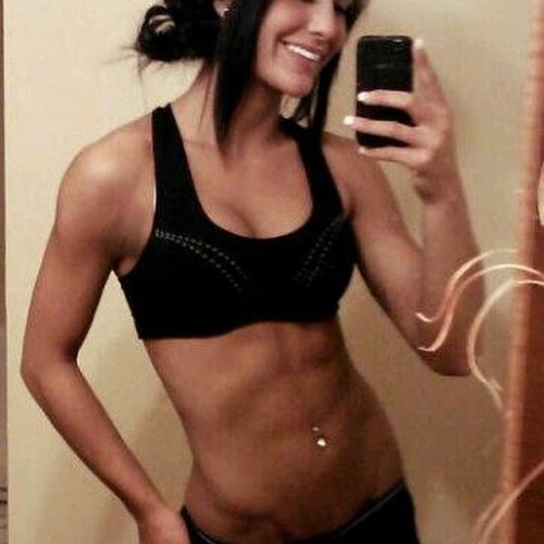 crossfitchicks:  #selfie via Instagram http://ift.tt/1qCaWOs