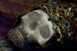 lostsplendor:  The Bodies of Saints: Skeletons
