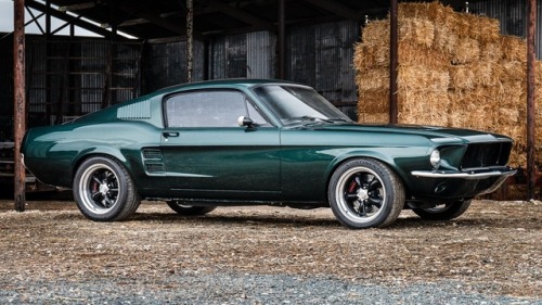 utwo:‘67 Ford Mustang 390GT© silverstone auctions ltd