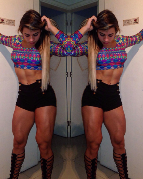 musclegirlsdaily:  Free 3D Sex Games: http://bit.ly/2ffxxWh