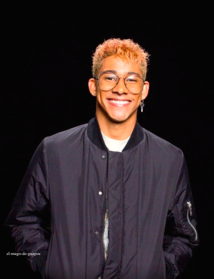 Keiynan Lonsdale 🌈HAPPY PRIDE MONTH, HAPPY PRIDE LIFE!!!! ❤️✨🌈🌸🌳👑🎶😘It’s time to stop pretending like you aren’t made from the stars above, you as yourself.. is heaven on earth 🌏🌈🌈🌈🌈🌈🌈Feliz mes del orgullo,
