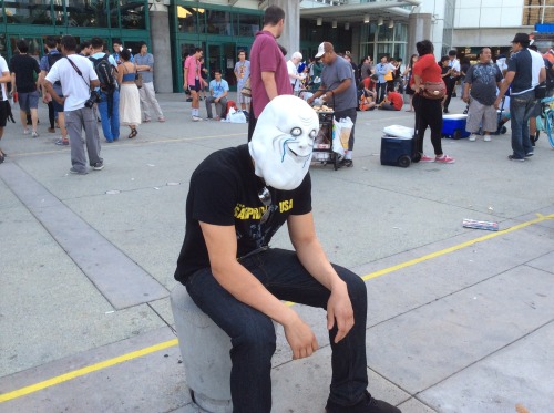 phantomsolari:  xi2245:  peterpayne:  Random pictures from Anime Expo. It was a great show, but doing an extra huge booth (six instead of our usual three) really took its toll on the staff. If you’ll be at San Diego Comicon, we’ll see you there! 