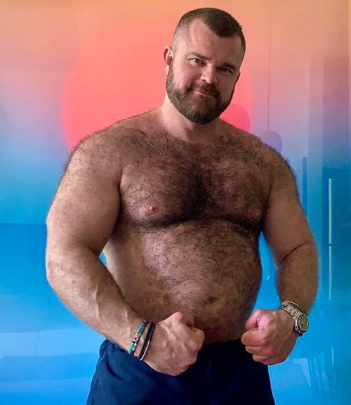 fhabhotdamncobs: kingfather1962: stof604  W♂♂F     (WARNING!   No “Pretty Boys&