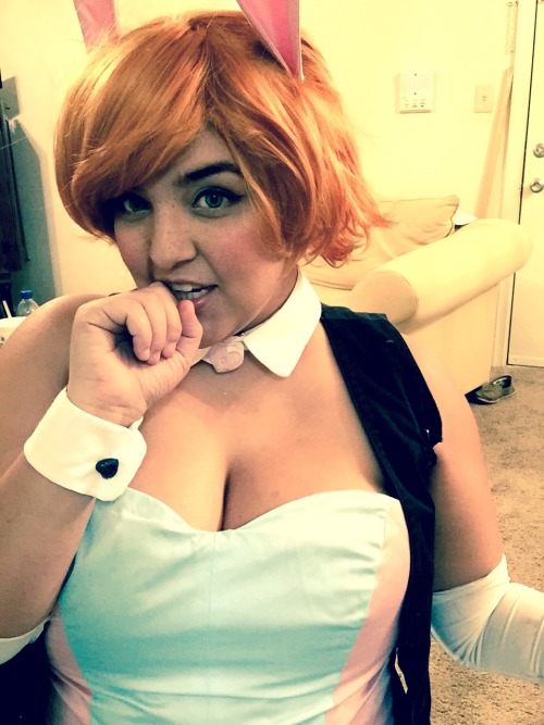 queen-valkyrie: queen-valkyrie: Some more photos of my Bunny Nora, including all those freckles~! I 