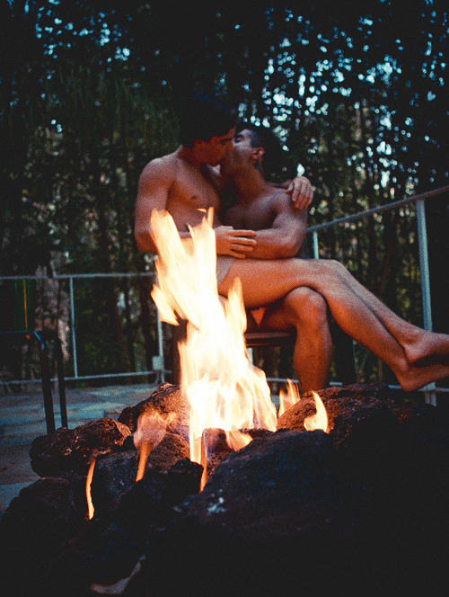 fallingslowlyinlove:  - 