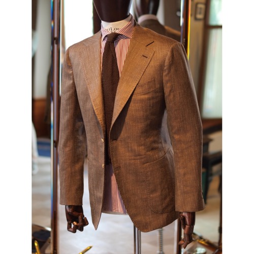 Bespoke silk linen jacket @ Zaremba Bespoke