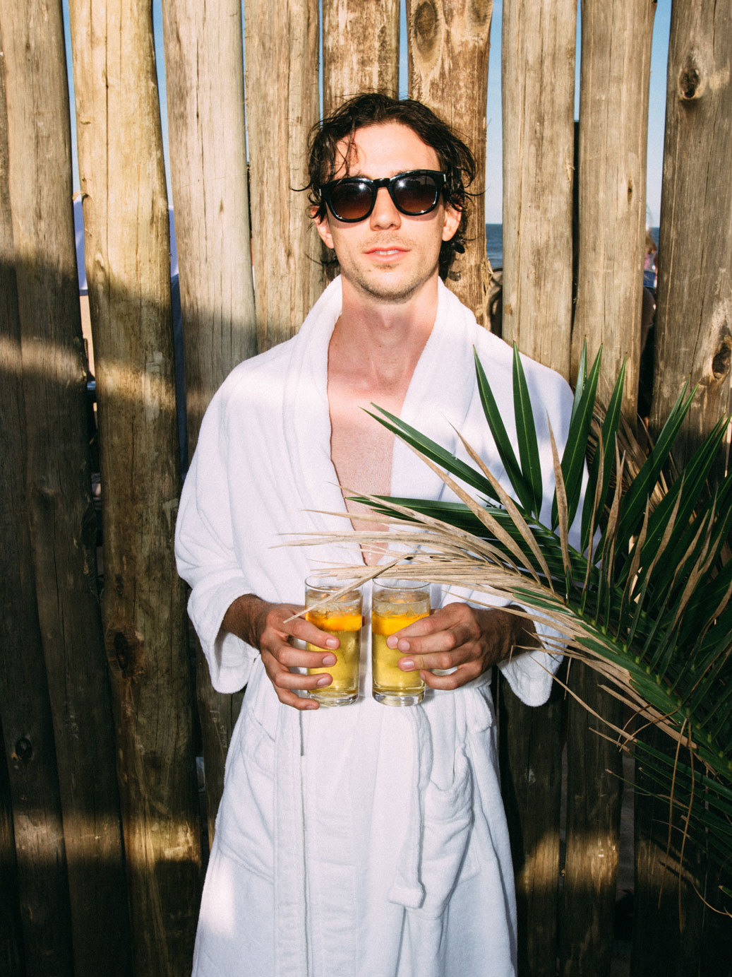 charming DOCTOR RIETTI with his CHER beach robe — PLAYA CHER in José Ignacio.
photo MICHIGAN RABBIT.