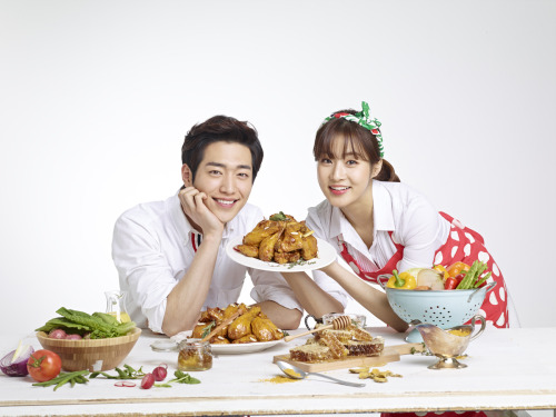 Goobne Chicken ad 2015 ft. Seo Kang Joon &amp; Kang So Ra