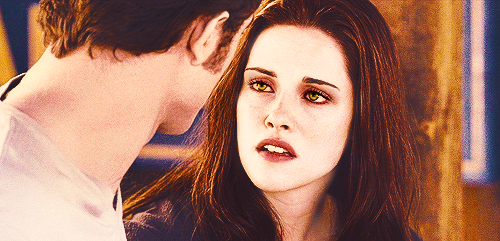rbertpattinsn:  AU in which Bella is the vampire and Edward is the human. 