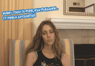 michelleisfading:  bimbeth:  Squirm   hholyfuckk 