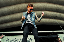 bandsoffthewalls:  Matty Mullins from Memphis