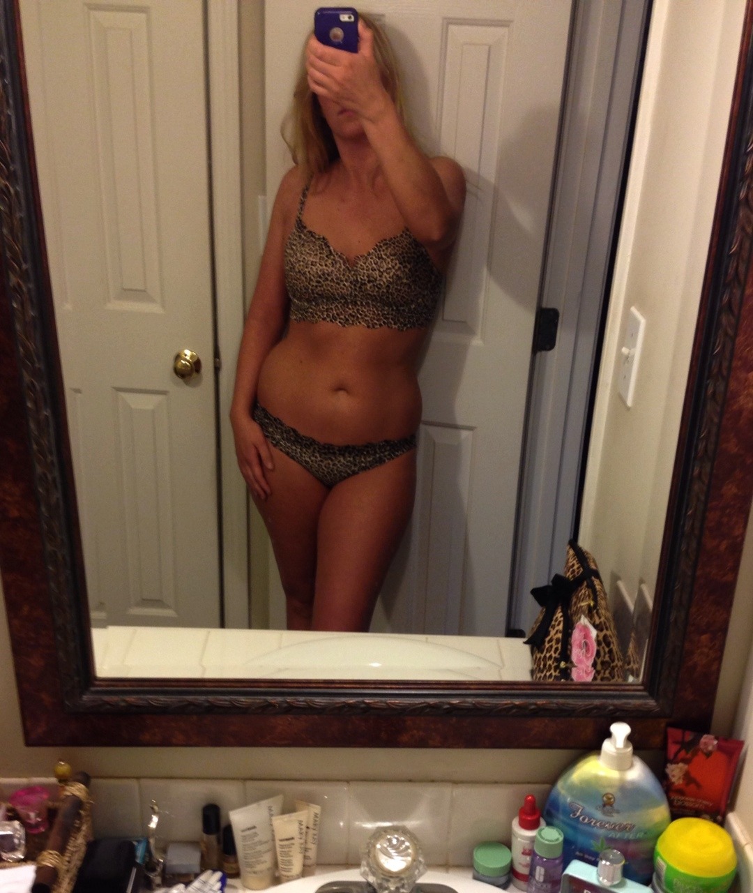sarahxoxoblog:  Hi everyone! Yes, I know it’s been an insanely long time since