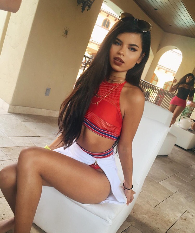 igxbaddies:  @valentinath5