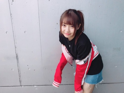 soimort: 木﨑ゆりあ - Twitter - Sat 22 Apr 2017   写メ会1日目ありがとうございましたー🤗💓 Thank you for the 1st day of photo session🤗💓 ゆいはんがいっぱい写真撮ってくれたから載せまーす！！ Yuihan