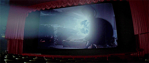 talesfromthecrypts:I want you to watch the movie screen.Donnie Darko (2001) dir.