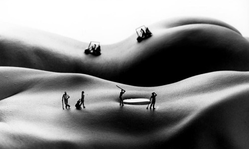 vvolare:  Bodyscapes by Allan Teger   “I remember the moment that the idea for bodyscapes came to me. I was thinking that the shape and structure of the universe repeated itself at every level and suddenly I had the image in my mind of a skier going