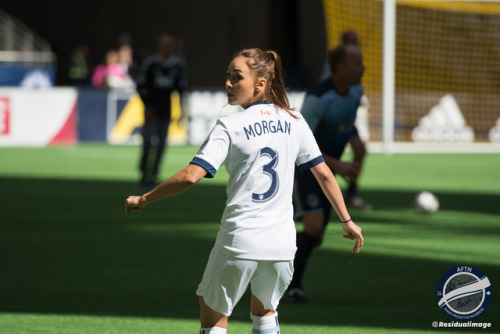 justlindseymorgan:Vancouver Whitecaps FC Alumni and Celebrity Game