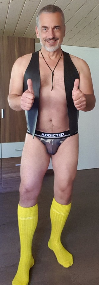 spandextopgay: