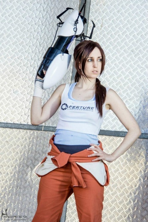 dirty-gamer-girls:  Dirty Gamer Girls