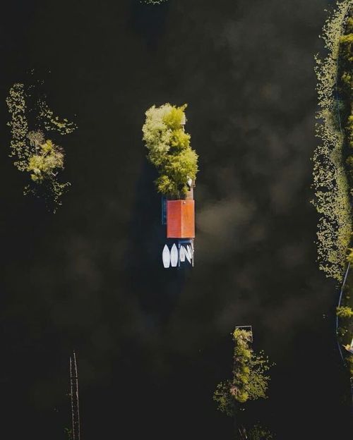 atraversso: Breukelen in the Netherlands | Photos by sjoerdbracke