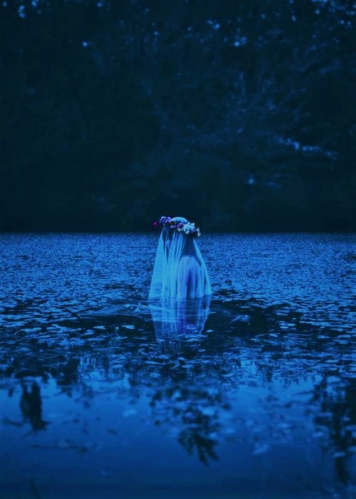 mythos-theos: Badass Mythical Women and Creatures →La Llorona In Mexican folklore, La Llorona (