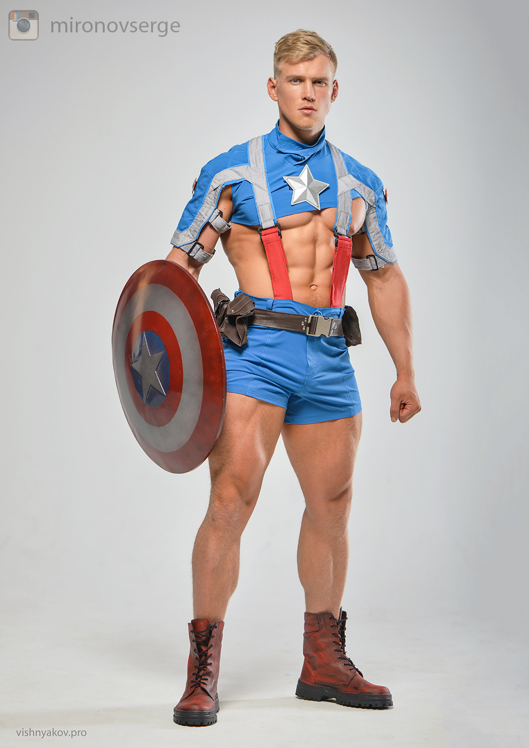 paradiseofmen:  In honor of Heroes Con 2015: Sergei Mironov by Andrei Vishnyakov