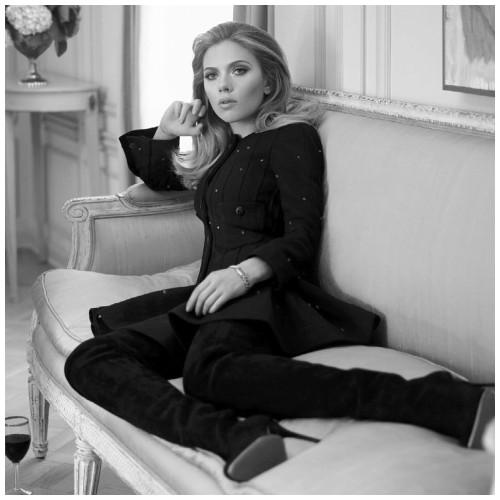 retroadv:Scarlett Johansson - Photographed by Mark SeligerPhotographic Collection 7 […more Images]