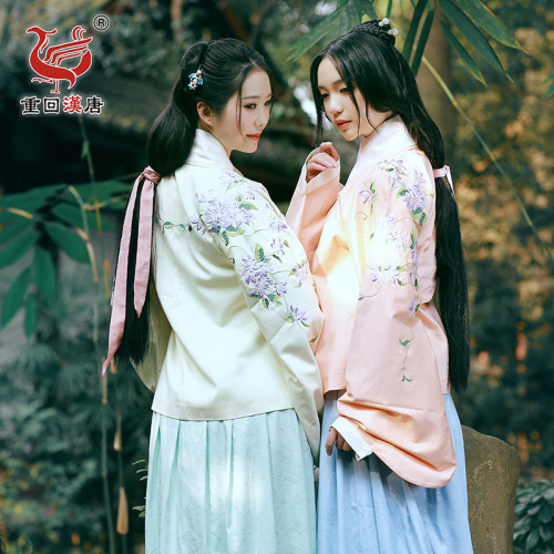 traditional chinese hanfu | ming dynasty fashion 明袄 | 重回汉唐