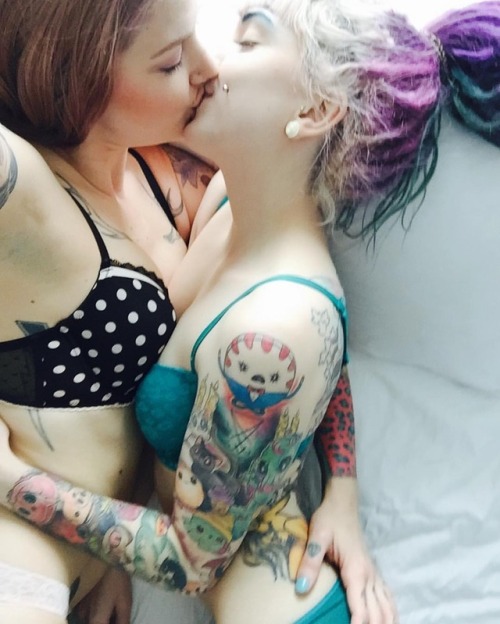 With @porcelain00sg #365daysofpanties